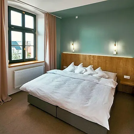 Slunce Hotel *