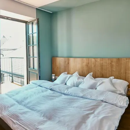 A Slunce Hotel *